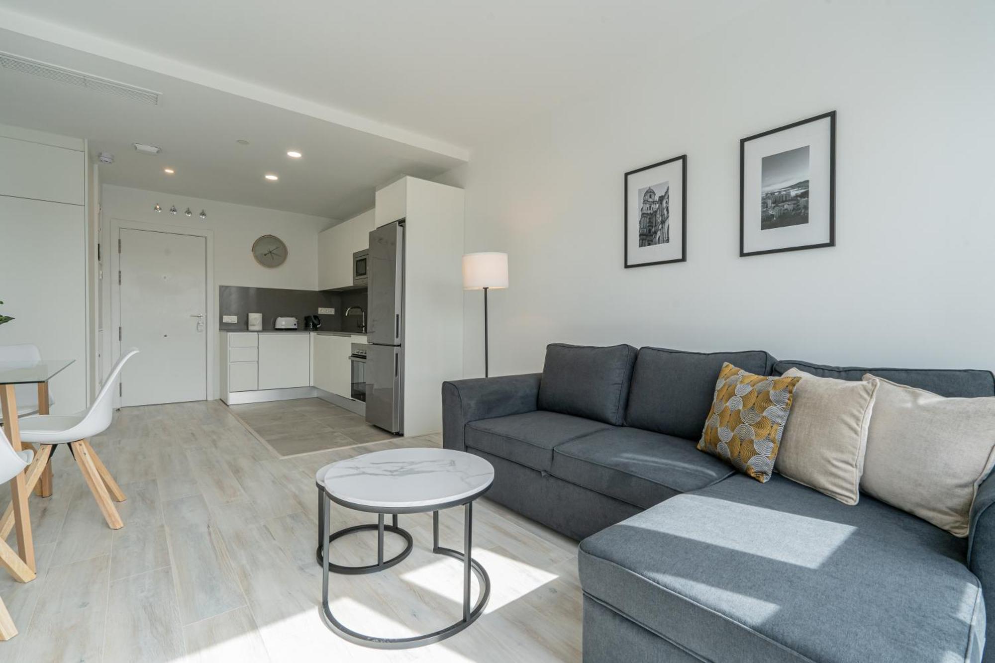 Stay U-Nique Apartments Martiricos مالقة المظهر الخارجي الصورة