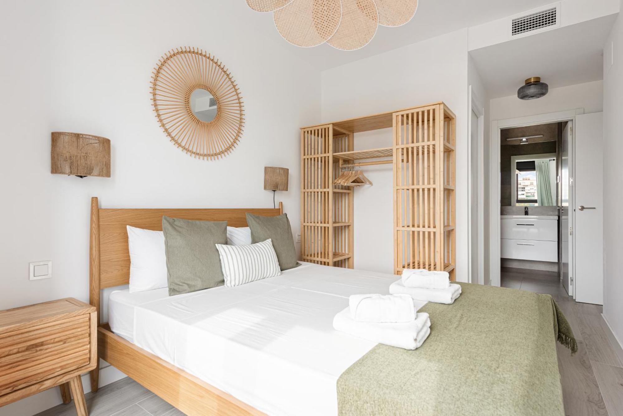 Stay U-Nique Apartments Martiricos مالقة المظهر الخارجي الصورة