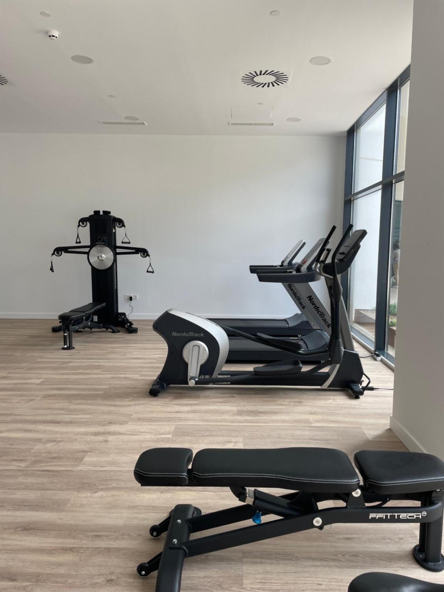 Stay U-Nique Apartments Martiricos مالقة المظهر الخارجي الصورة